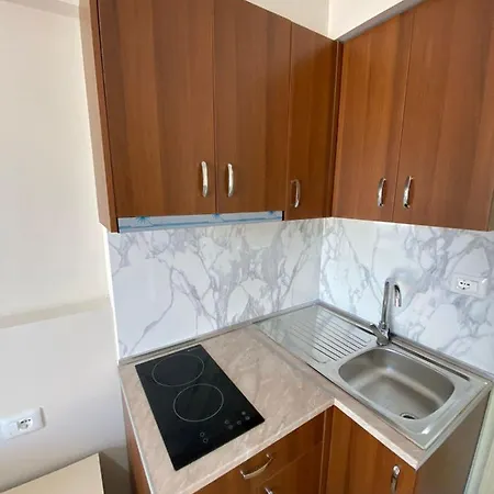 بيت ضيافة Holiday Apartament 5 *